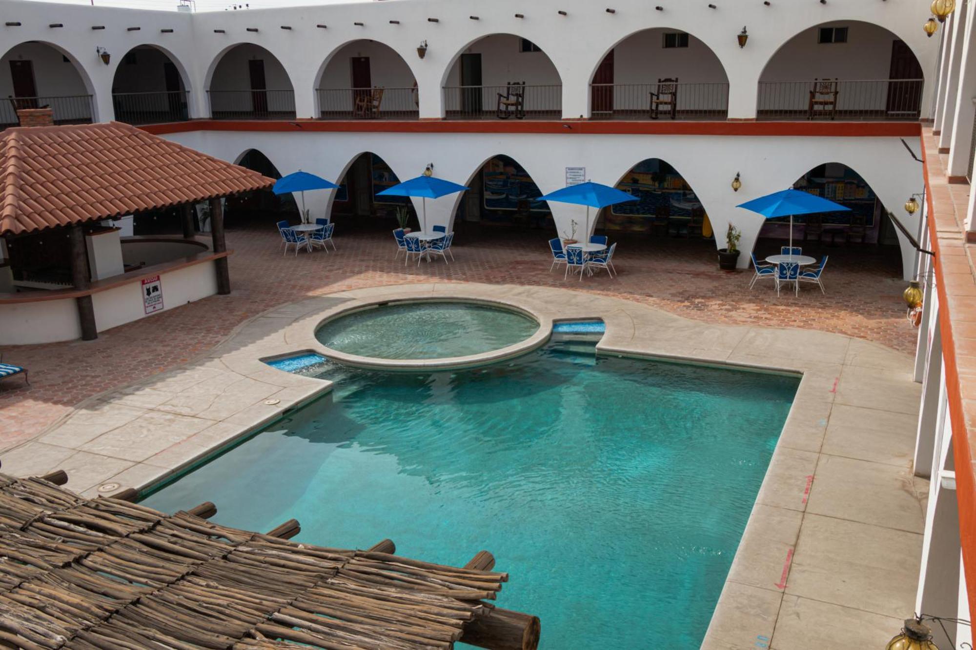 Hotel Hacienda Bugambilias La Paz Exterior photo